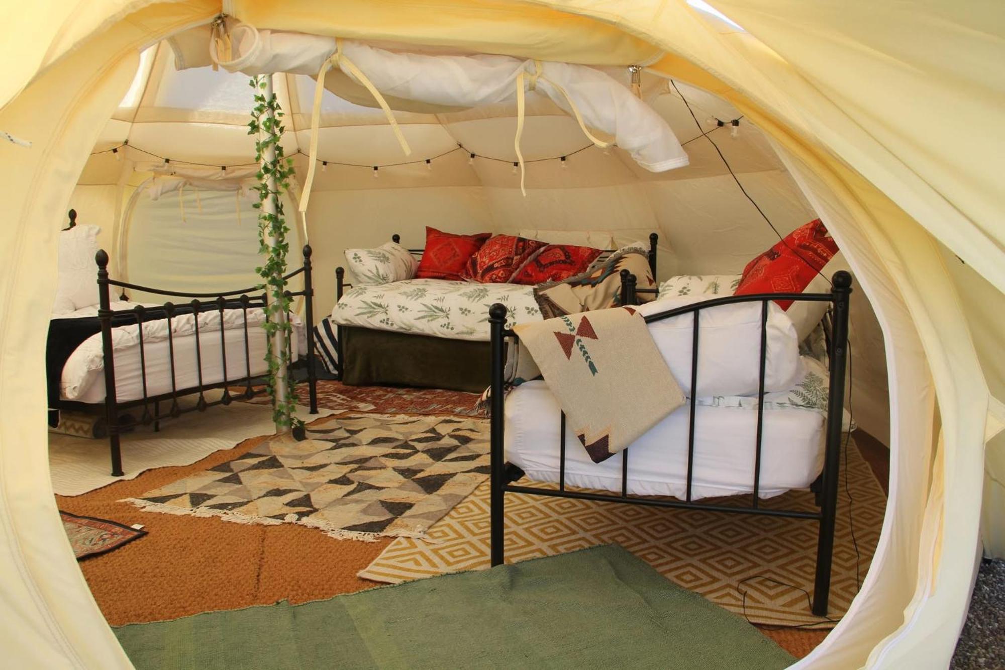 Tal-Y-Fan Farm 6M Stargazer Tent Bridgend  Esterno foto